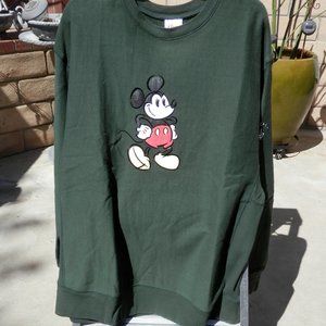 DISNEY and CO. GREEN MICKEY SWEATER XL